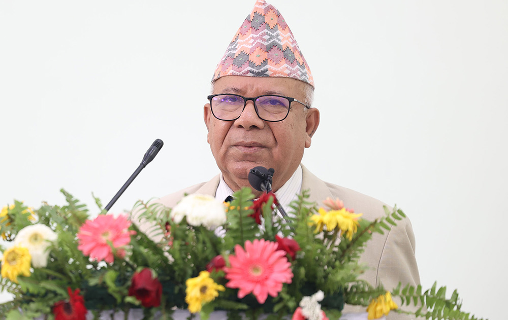 कांग्रेसलाई वर्ग शत्रु ठानेर अगाडि बढे पार्टी सकिन्छ- अध्यक्ष नेपाल